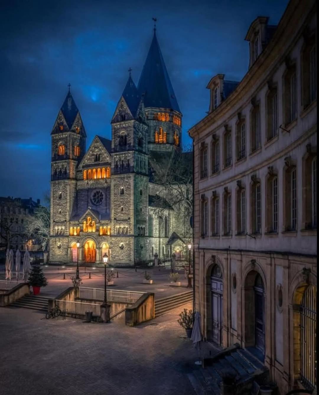 F2 65M2 Parking Prive Avec Une Belle Vue Metz Exteriör bild